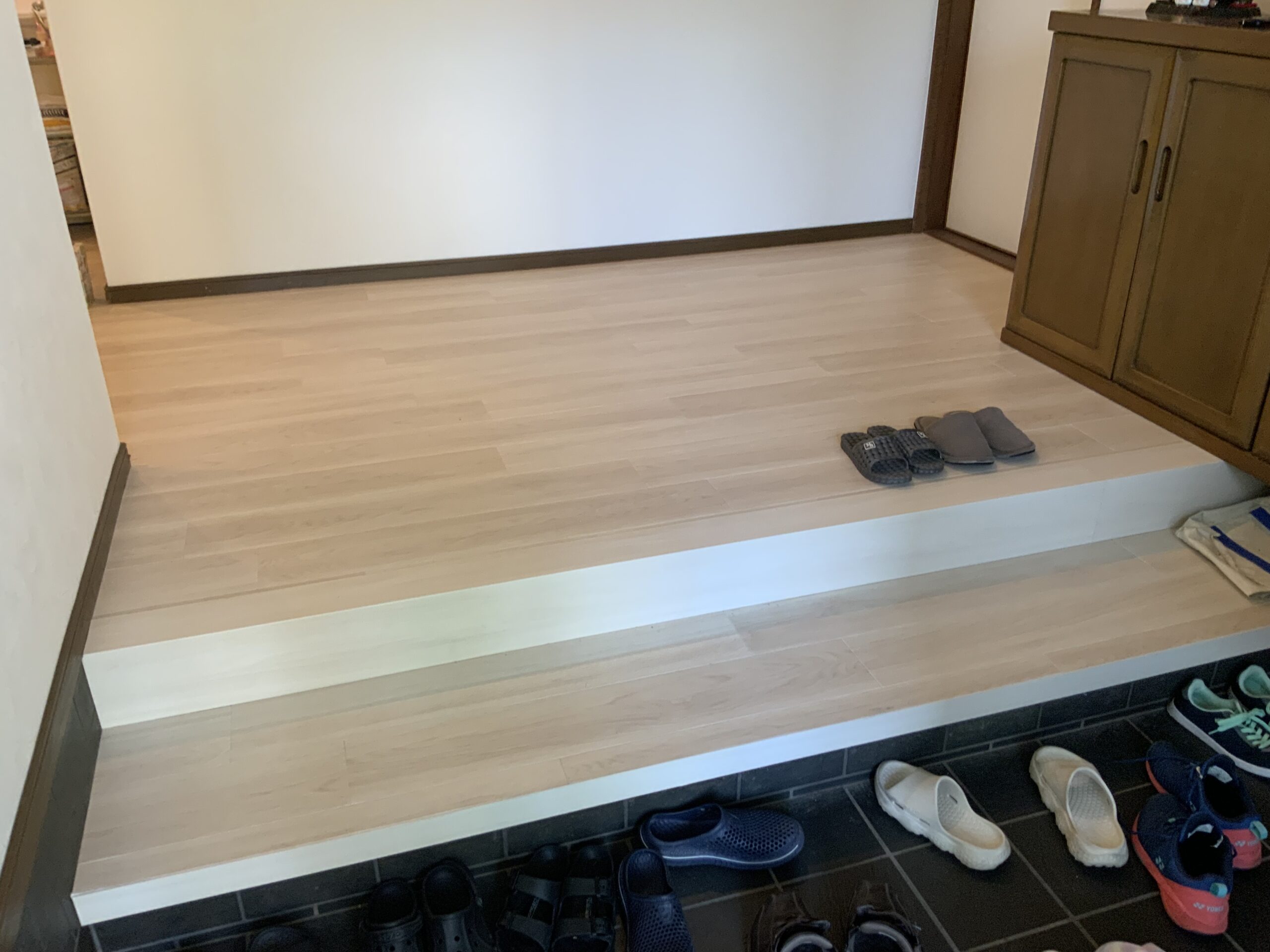 玄関框・床材リフォーム